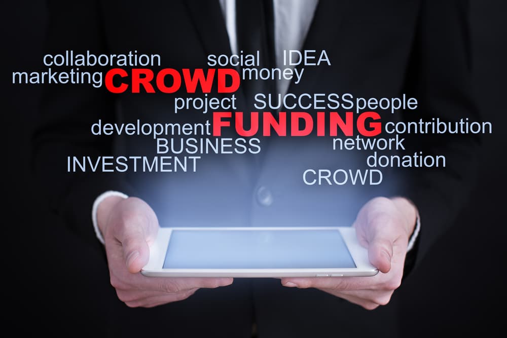 クラウドファンディング