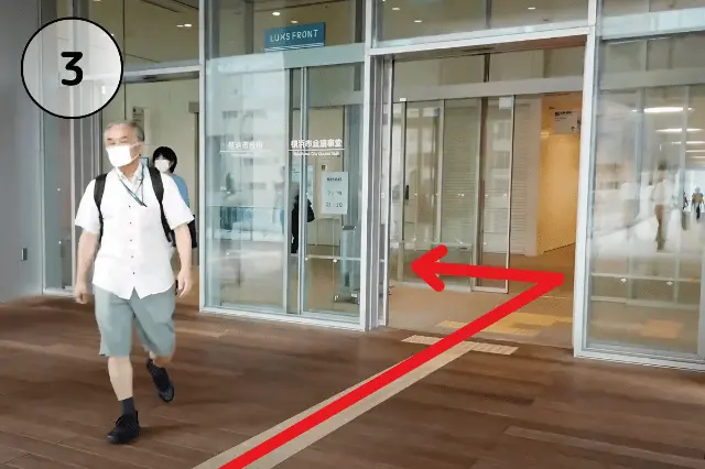 桜木町駅からの横浜市役所へのアクセス③