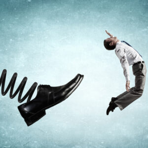 【IT企業】問題従業員を解雇する方法とは？5分でわかる解雇のコツ