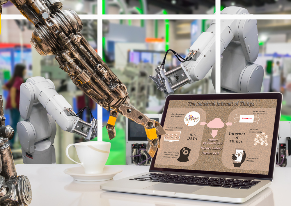 委任・雇用・請負契約を区別する基準とは